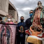 Basilica-de-Guadalupe-Mexico-City-people