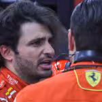 carlos-sainz-se-perdera-el-gp-de-arabia-saudita-por-apendicitis