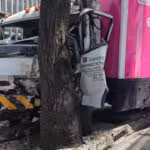 Camion-de-carga-choca