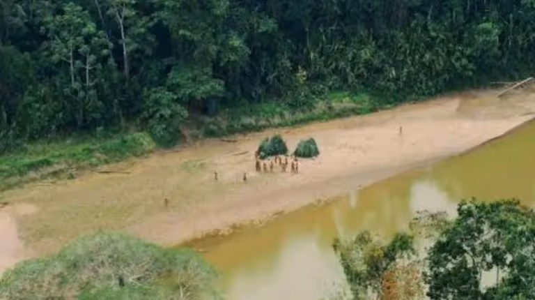 peru_activa_protocolo_de_actuacion_tras_avistamiento_de_un_pueblo_indigena_en_aislamiento