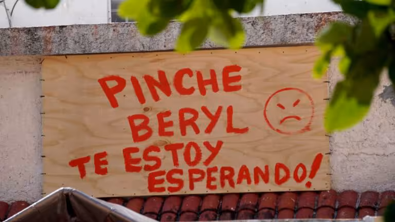 Alerta-Roja-Beryl