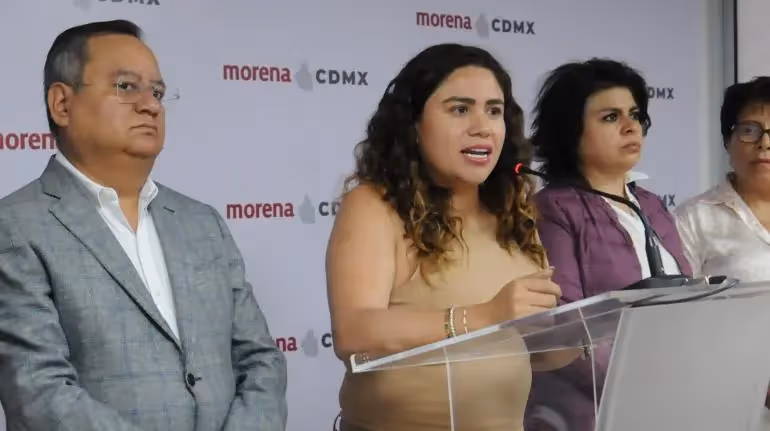 caty-monreal-alessandra-rojo-de-la-vega_0