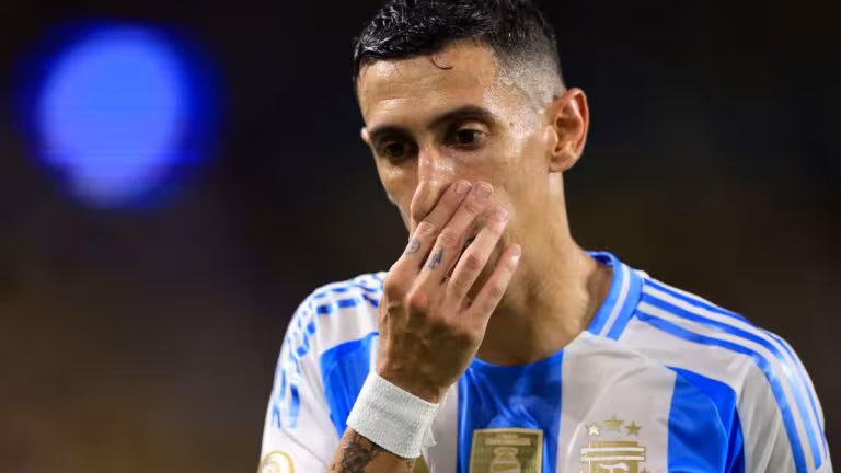 detienen-a-dos-barrabravas-por-las-amenazas-al-futbolista-di-maria-en-argentina