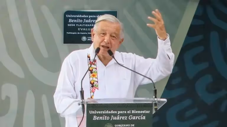 nos_quedamos_cortos_en_becas_para_educacion_basica_amlo