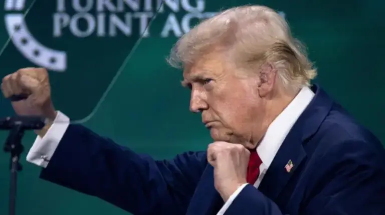 trump_llama_a_votar_a_cristianos_y_portadores_de_armas_de_fuego_en_un_mitin_en_florida_0