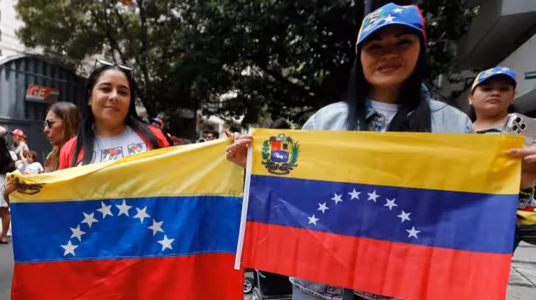 venezolanos-cdmx-votan-embajada-cdmx