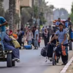 israel_ordena_evacuaciones_en_el_centro_de_gaza_y_reduce_al_minimo_la_zona_humanitaria
