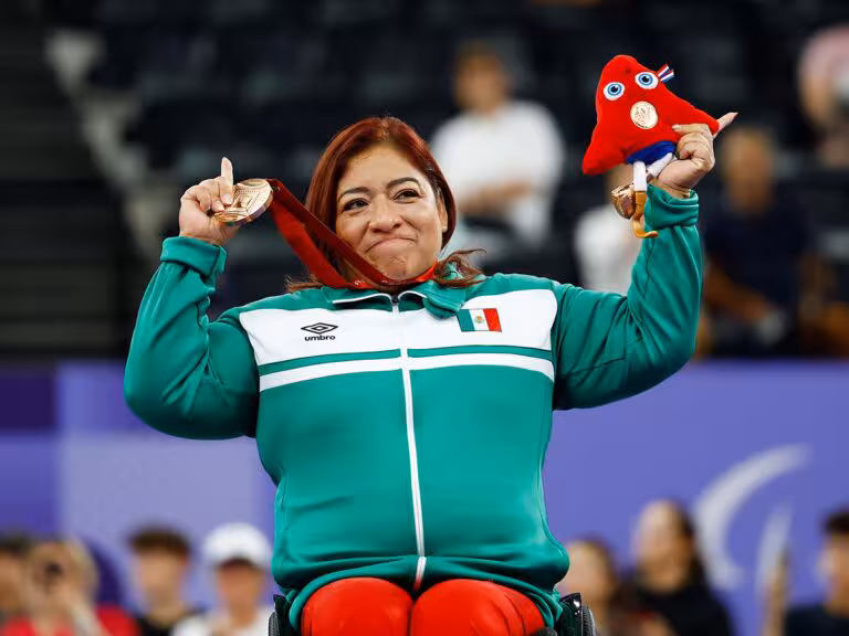 mexicana-amalia-perez-paralimpicos-bronce-0609243