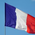 francia-ley-migrantes-2025