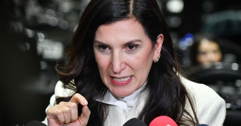 07ee36f582ee43faa7b7b2d297f2d9db