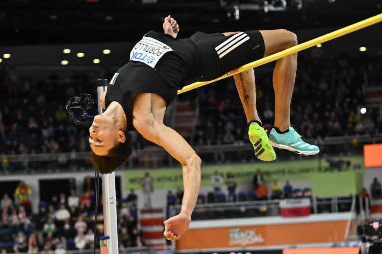 0b263aada2094296b0c057d3b17013d8