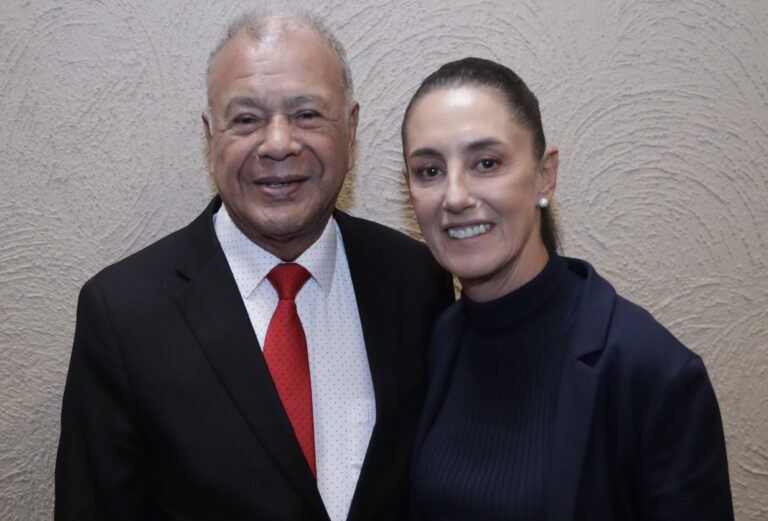 14e95f1492cb4a208f6d2325afbd5ebd