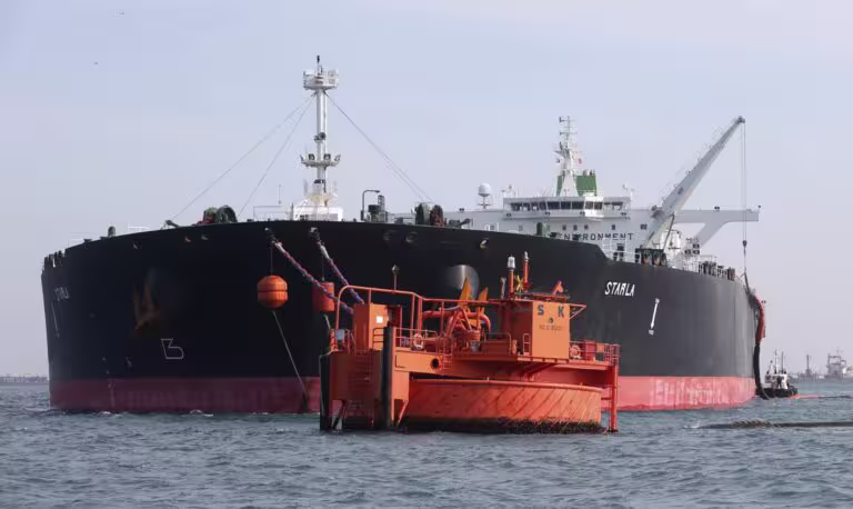 EEUU permitirá la llegada de un buque petrolero ruso a Cuba