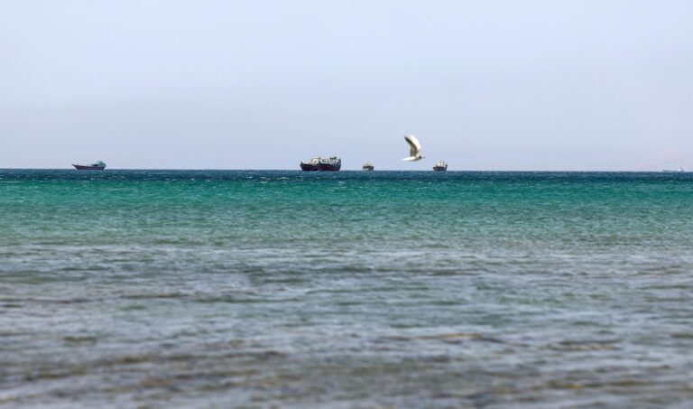 Estados Unidos ha destruido más de 100 buques iraníes, afirma el Pentágono