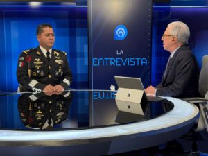 40548c22da40448580b5633a64426469