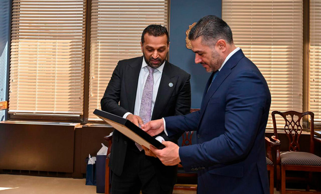 88b8459048414282a63d33985fa14f21