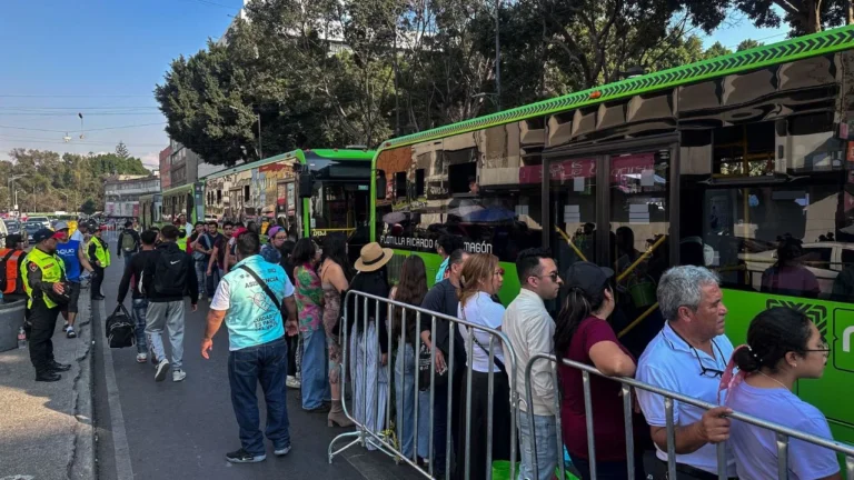 8e63d52814054f7397789082cac1df00