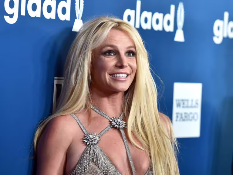 britney_c27ffac1d4b2_0