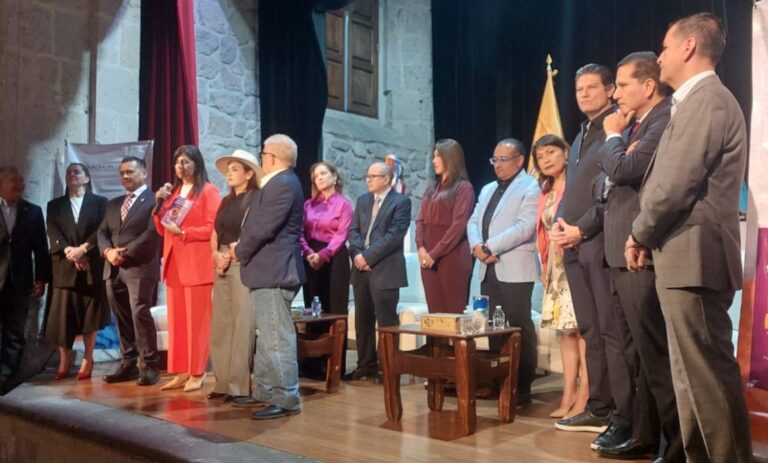 c2125f741fb24f0094059be45f658940