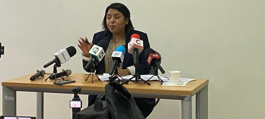 d2e65629b7184f13ad92c55d448ef720