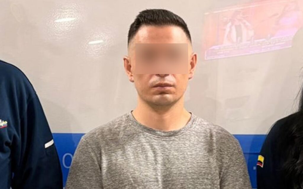 fe928f1435404cd59d7a500305cf8480