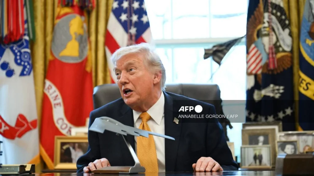 0460ac828b2e458f99899db2325e6ddf