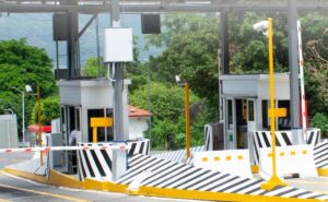 1b318ca44a054979a6b49f8d76d52fde