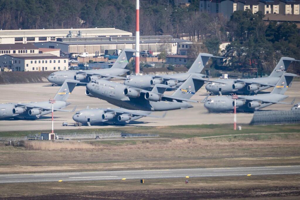 8e5d454dbcf04b18a83889d0385dfa47